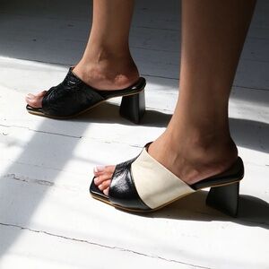 STIVALI Soulmate Block Heel in Black/White